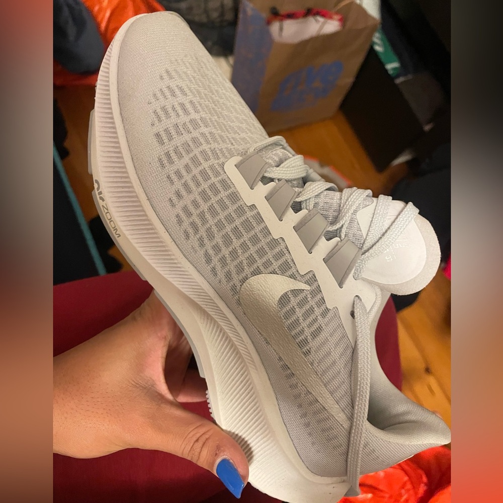 Women’s Nike air zoom Pegasus 37